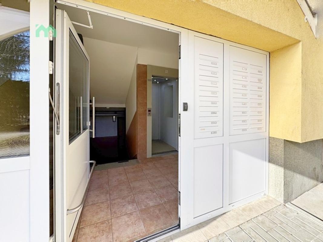 Prodej bytu 3+1 68 m² — fotografie 54