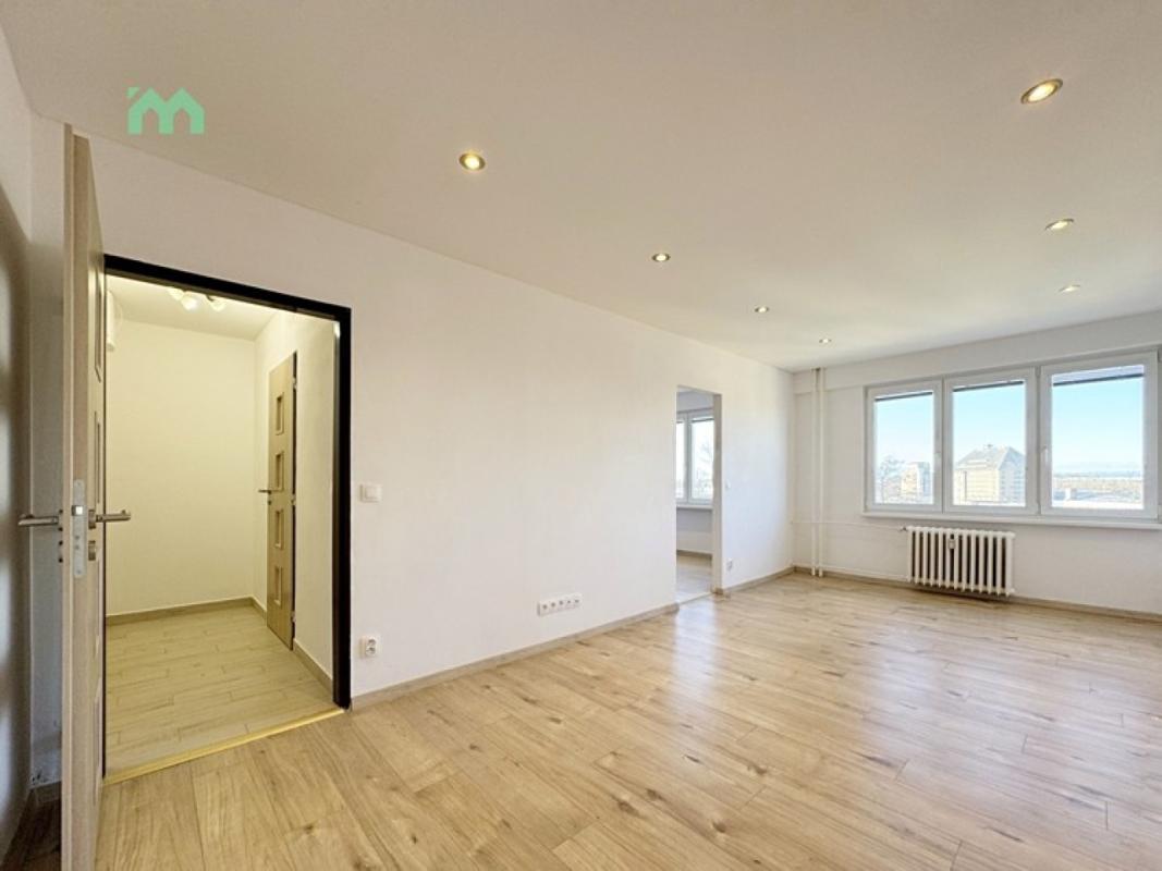 Pronájem bytu 1+1 32 m² — fotografie 12
