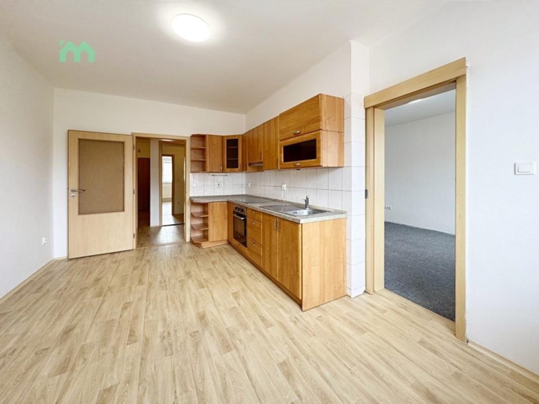 Pronájem bytu 2+1 60 m² — fotografie 9