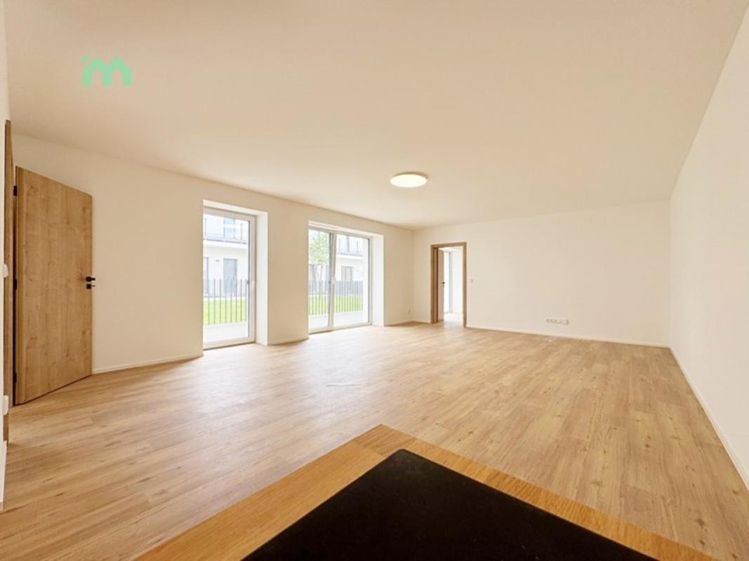 Pronájem bytu 2+kk 81 m² — fotografie 13