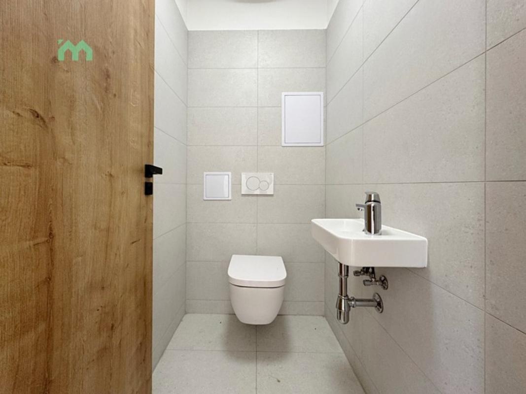 Pronájem bytu 2+kk 81 m² — fotografie 16