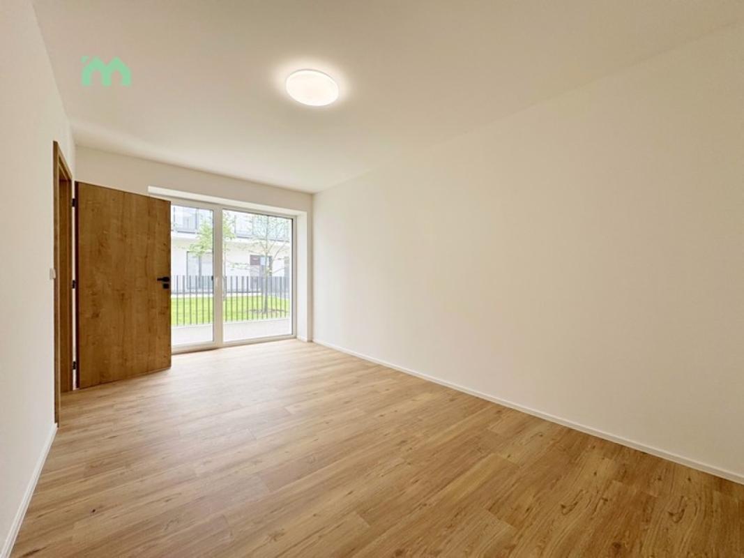 Pronájem bytu 2+kk 81 m² — fotografie 23