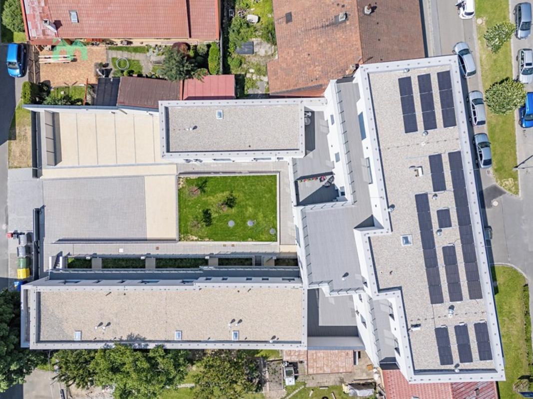 Pronájem bytu 2+kk 81 m² — fotografie 26