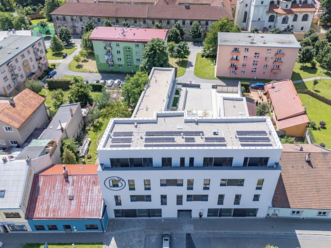 Pronájem bytu 2+kk 81 m² — fotografie 27