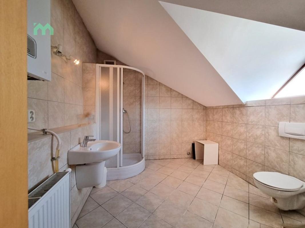 Pronájem kanceláře 90 m² — fotografie 21