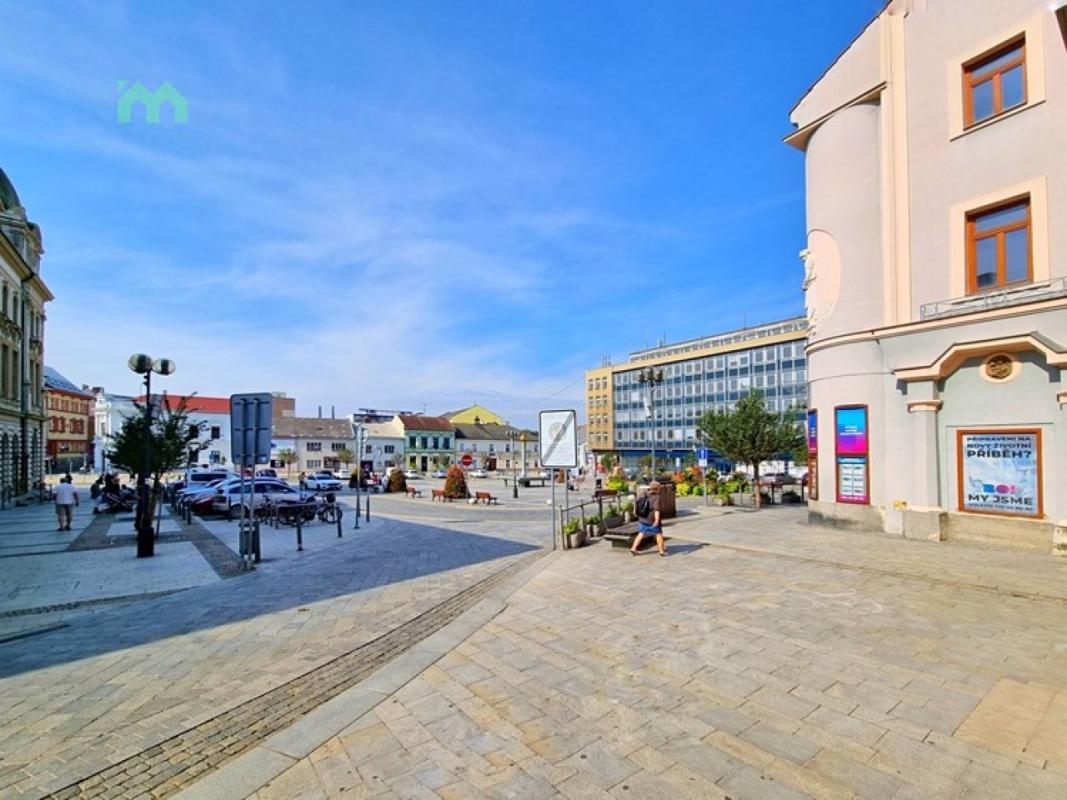 Pronájem kanceláře 90 m² — fotografie 27