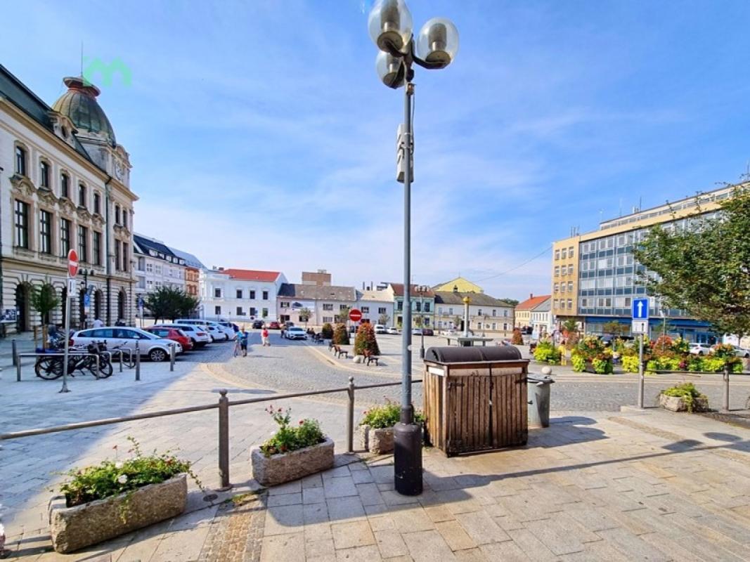 Pronájem kanceláře 90 m² — fotografie 29