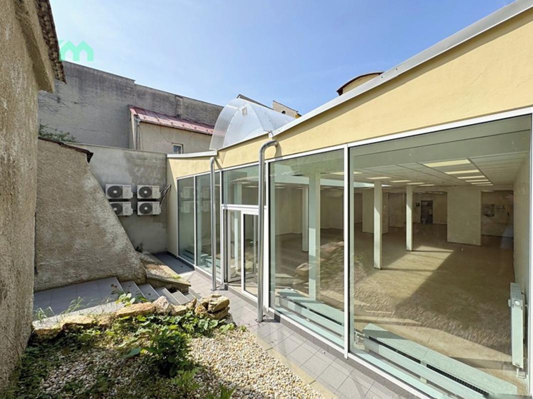 Pronájem obchodního prostoru 250 m² — fotografie 13