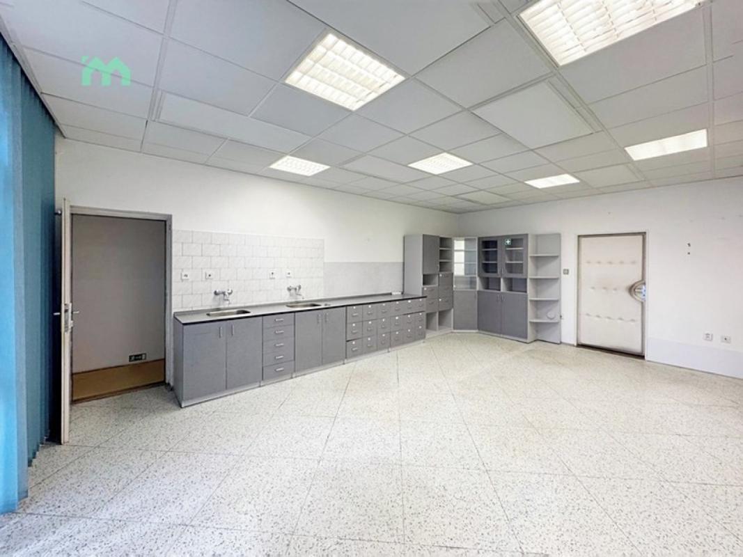Pronájem ordinace 56 m² — fotografie 7