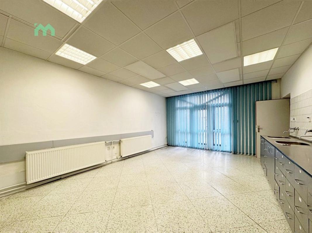 Pronájem ordinace 56 m² — fotografie 9