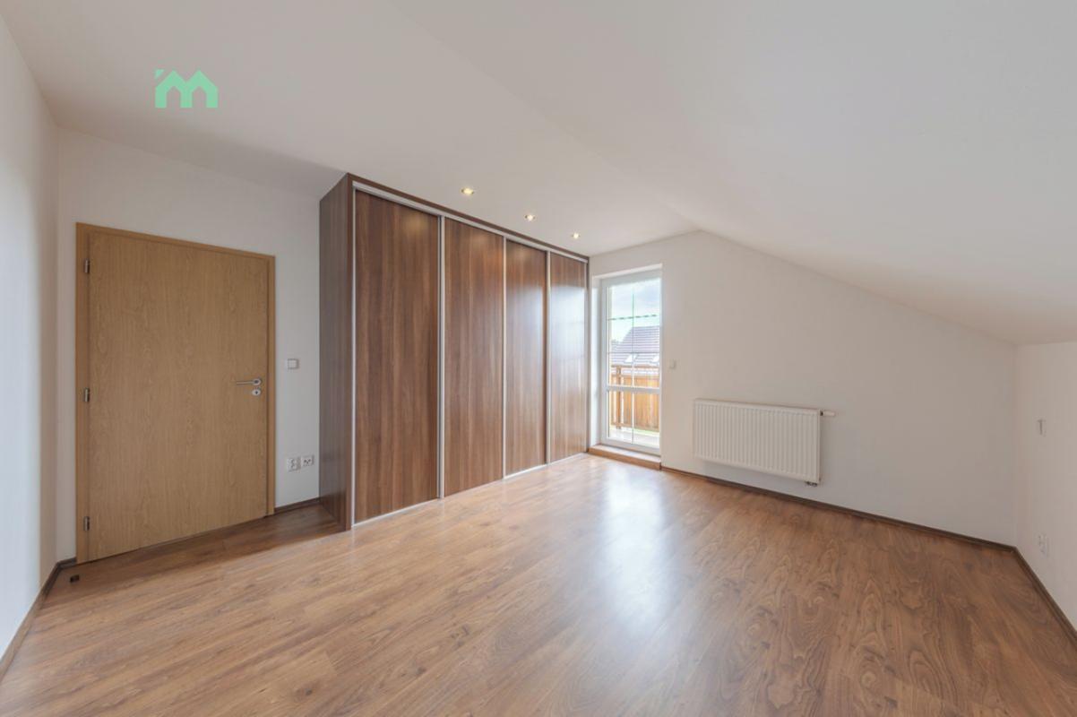 Prodej rodinného domu 106 m², pozemek 420 m² — fotografie 36