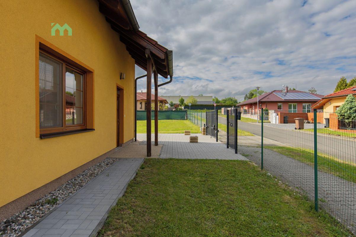 Prodej rodinného domu 106 m², pozemek 420 m² — fotografie 42