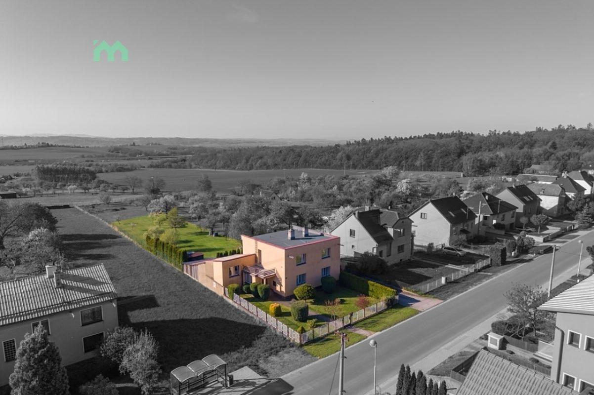 Prodej rodinného domu 136 m², pozemek 2276 m² — fotografie 2